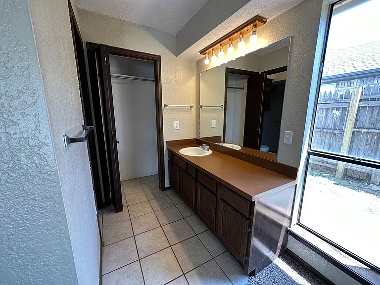 3718 Southwind Ave — Photo 16