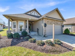 1120 Hunting Holw, Grafton, OH 44044