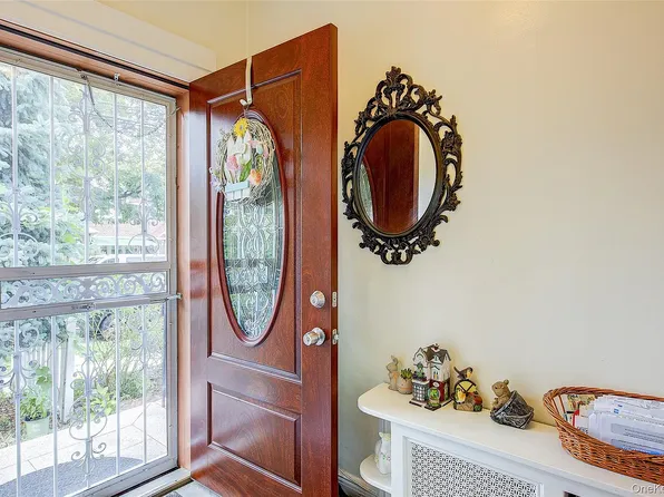 161-10 84th Avenue image 7 of 44