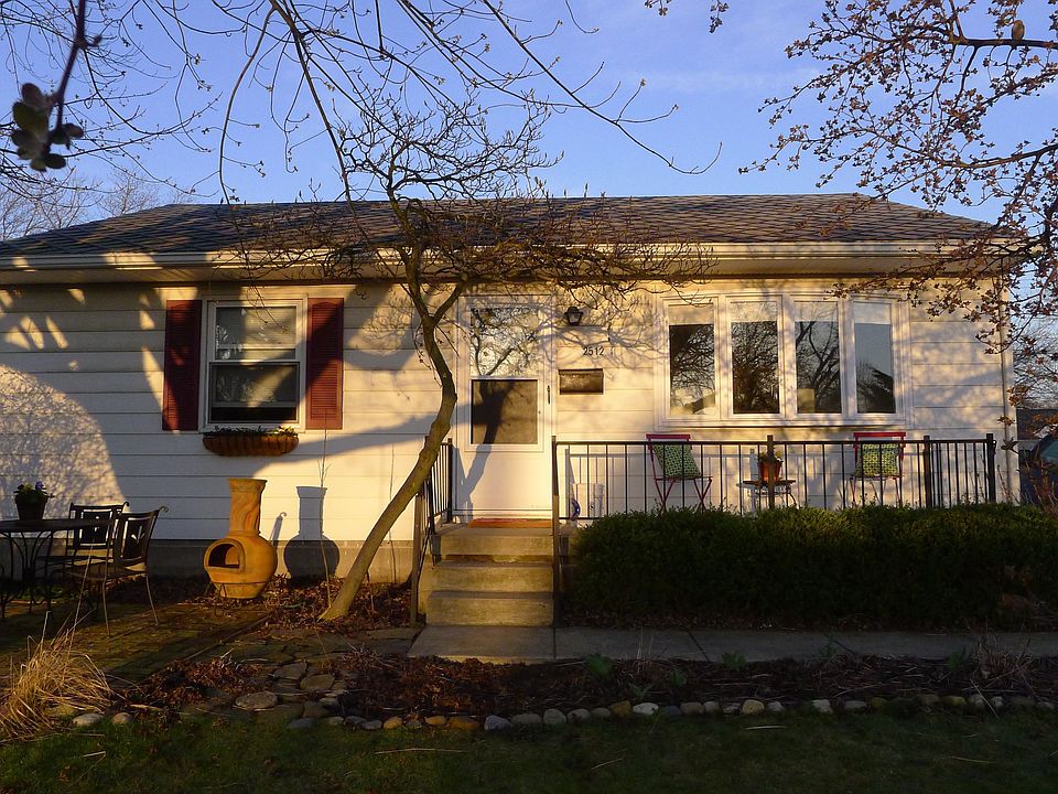 1st image of 2512 Foxhall Dr