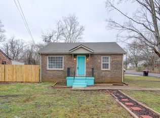 1302 Daniel St, Clarksville, TN 37040