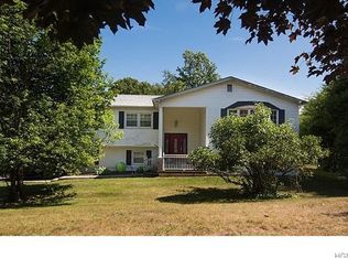 3 W Fessler Dr, Monsey, NY 10952