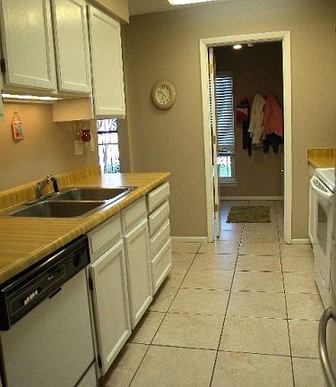 5th image of 143 Calle Pueblo Pinado NW Unit 143