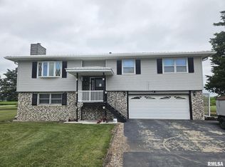 5602 Reynolds Ave, Muscatine, IA 52761