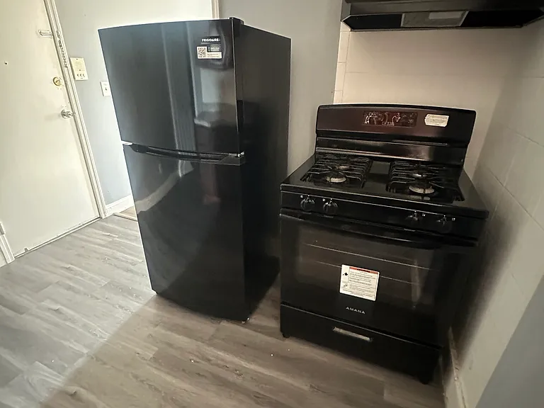2301 Central Ave #4D — Photo 2