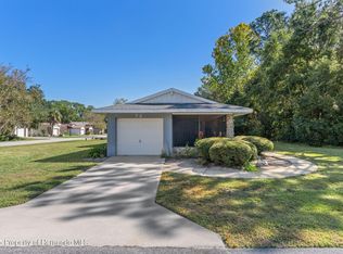 72 Chinaberry Cir, Homosassa, FL 34446