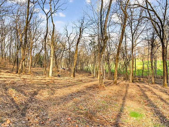 2nd image of 2955 Bostic Rd