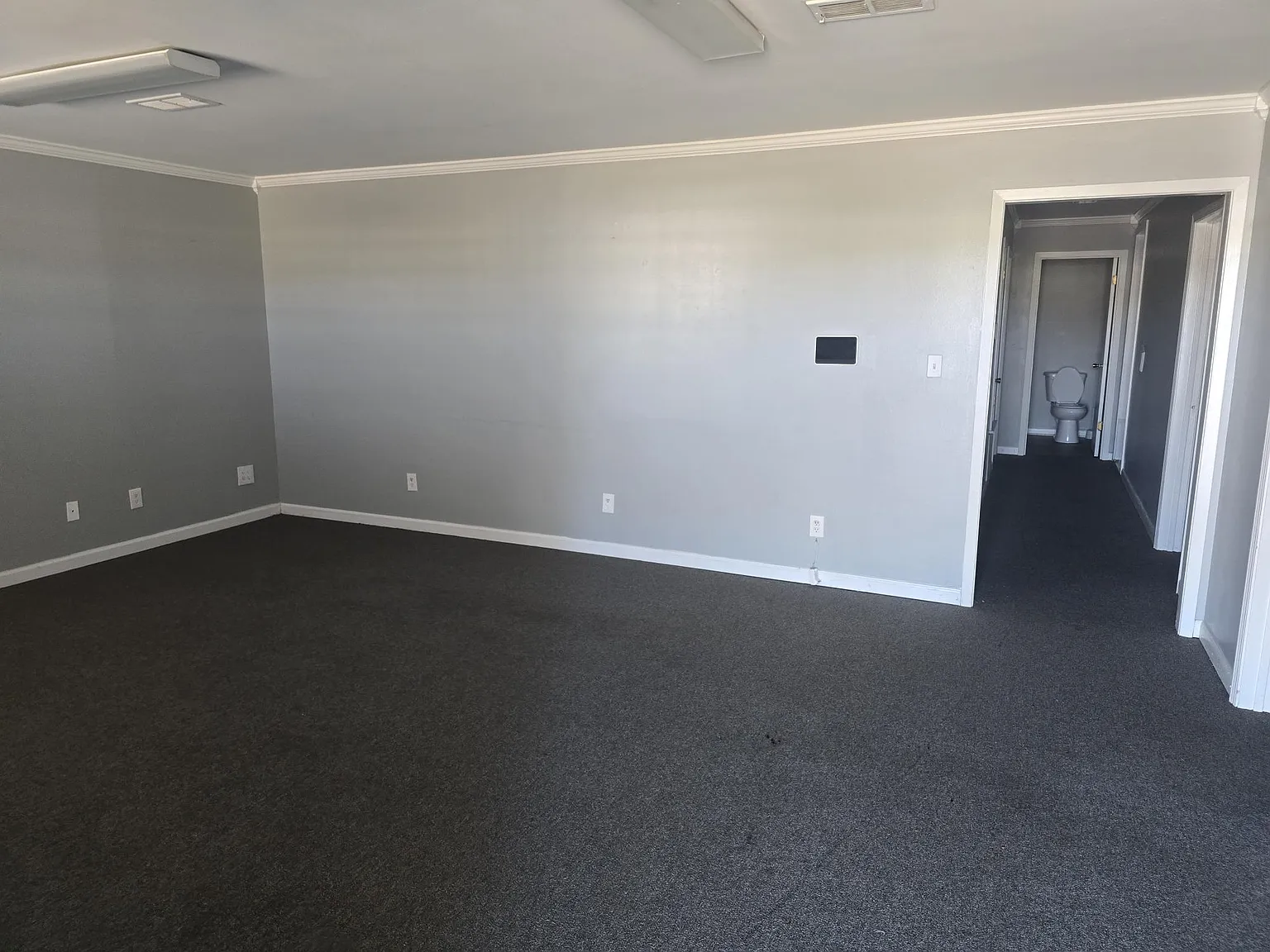 1218 E. Harding Ave. - 1218 — Photo 2