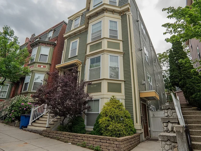 59 Putnam St #1 — Photo 3