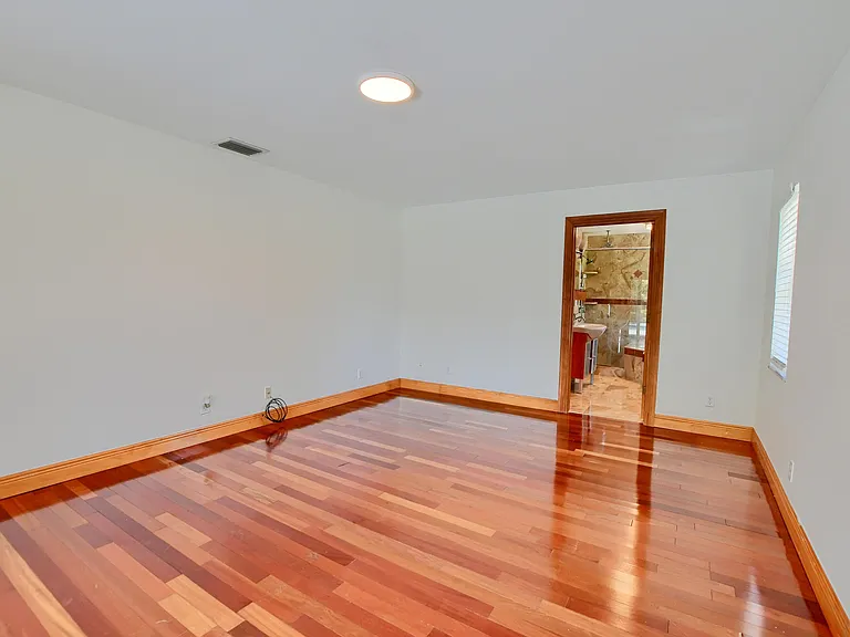 2334 NW Timbercreek Cir — Photo 20