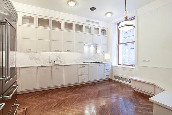 Sold by Corcoran | media 5