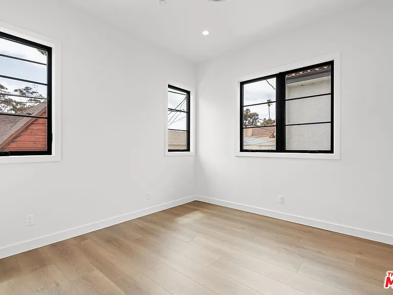 930 Lincoln Blvd #B — Photo 25