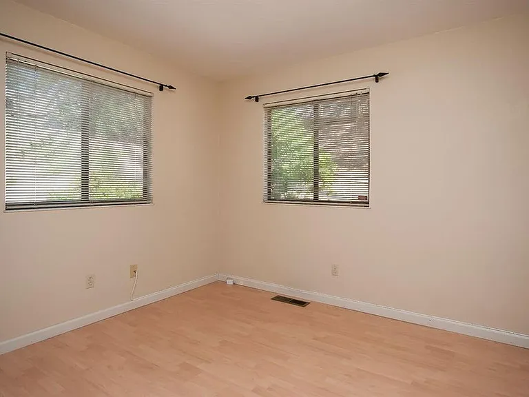 25 Dogwood Ct — Photo 13