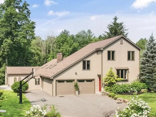 7 Belle Isle Way, Andover, MA 01810