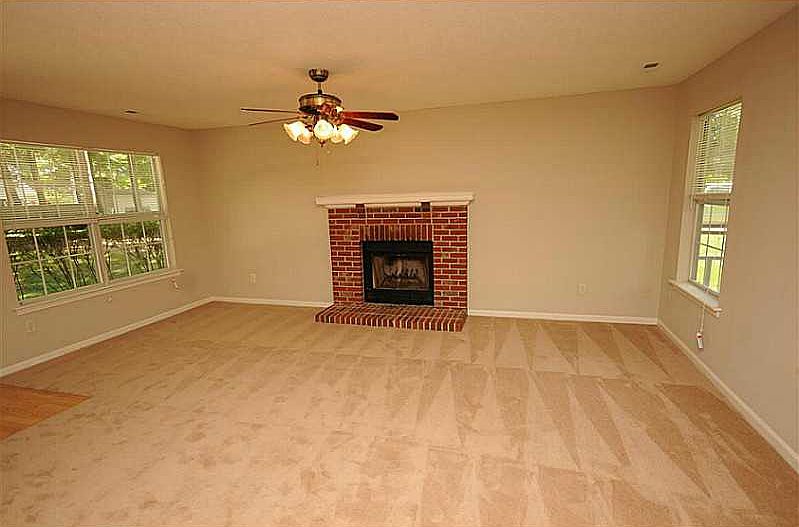 1st image of 836 Whisper Hollow Dr