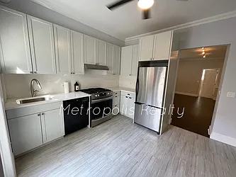 Rented by Metropolis International Realty Inc.