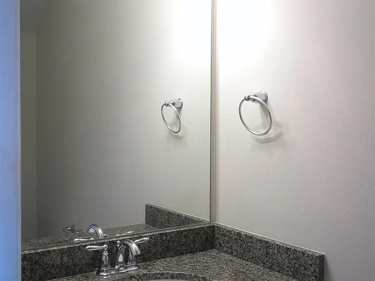 25806 Pollard Rd #23 — Photo 11