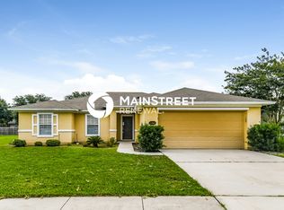 11643 Pleasant Creek Dr, Jacksonville, FL 32218