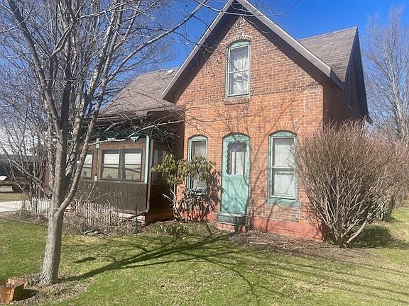 2nd image of 35800 Center St