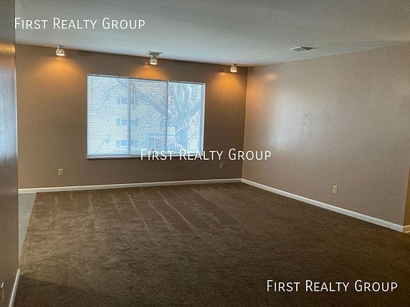 2nd image of 518 Heather Dr APT 6