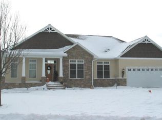 510 13th St SE, East Grand Forks, MN 56721