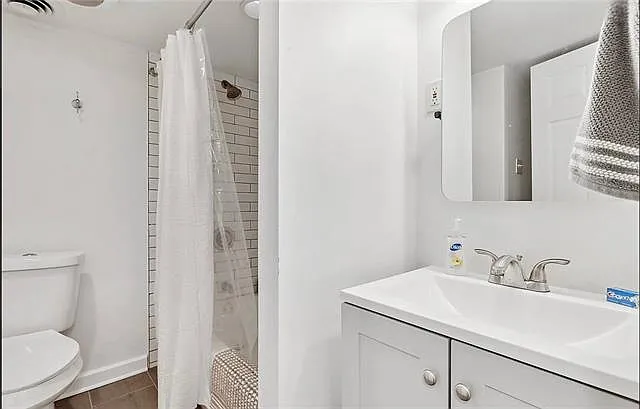 1733 Robert St #A — Photo 3