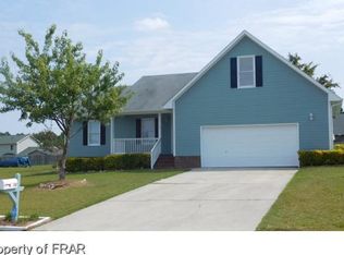 115 Eileen Dr, Spring Lake, NC 28390