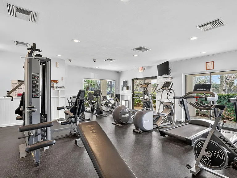 9940 S Ocean Dr #202 — Photo 31