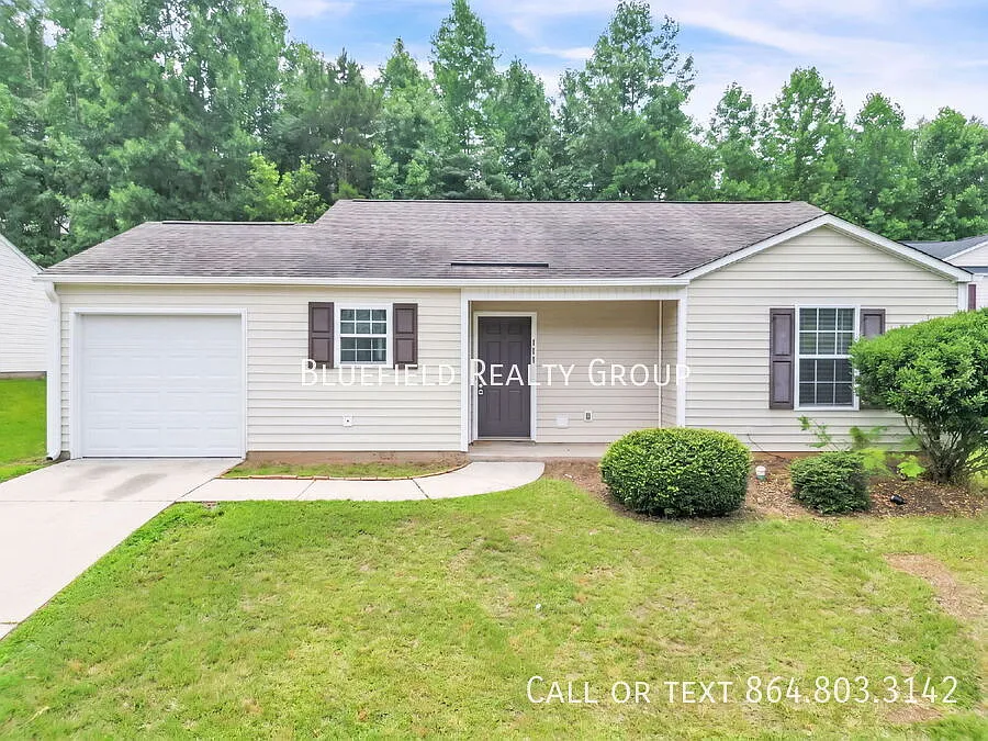 111 White Willow Ct