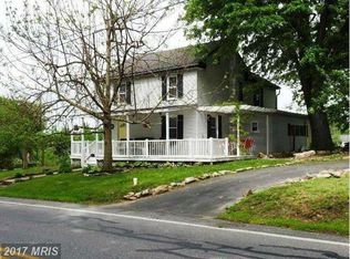 11245 Wharf Rd, Waynesboro, PA 17268