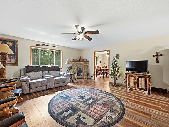 5th image of 2975 Owens Dr