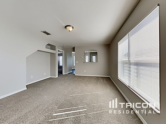 2nd image of 7561 Oxford Garden Cir