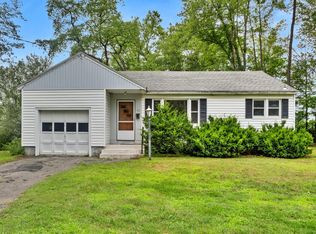 42 Patricia Ave, Pittsfield, MA 01201