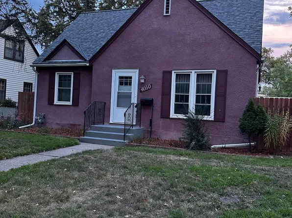 4050 Regent Ave N, Robbinsdale, MN 55422