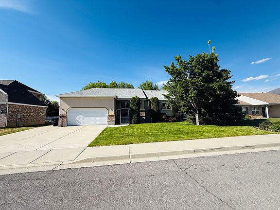 2nd image of 281 E Winchester Dr