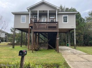 6102 Lepoma Ave, Biloxi, MS 39532