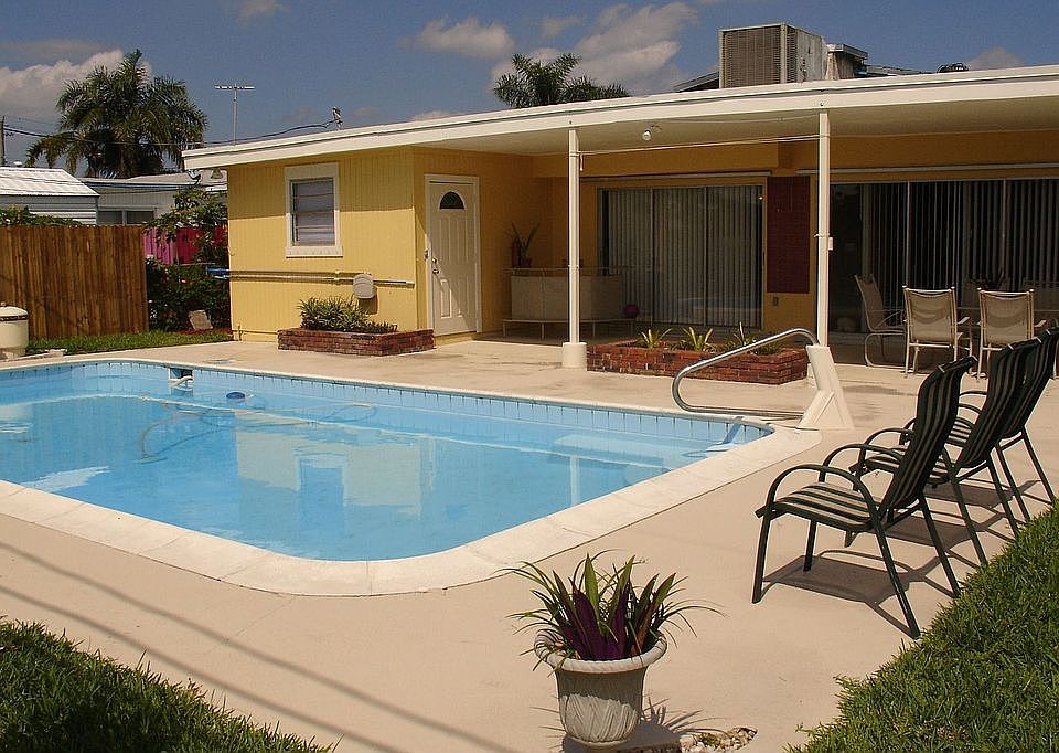 pool