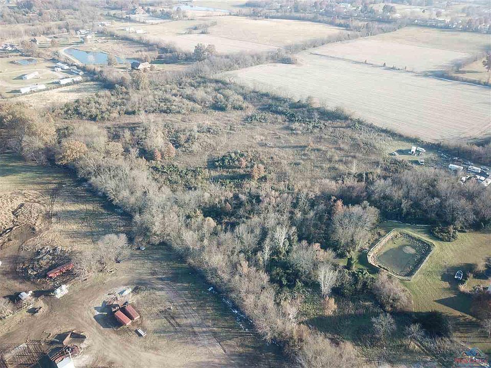 2nd image of 3705 S Limit Ave