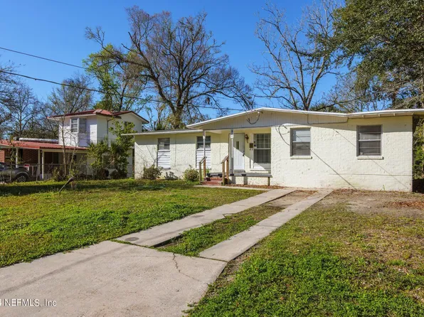 6212 W PETTIFORD Drive, Jacksonville, FL 32209