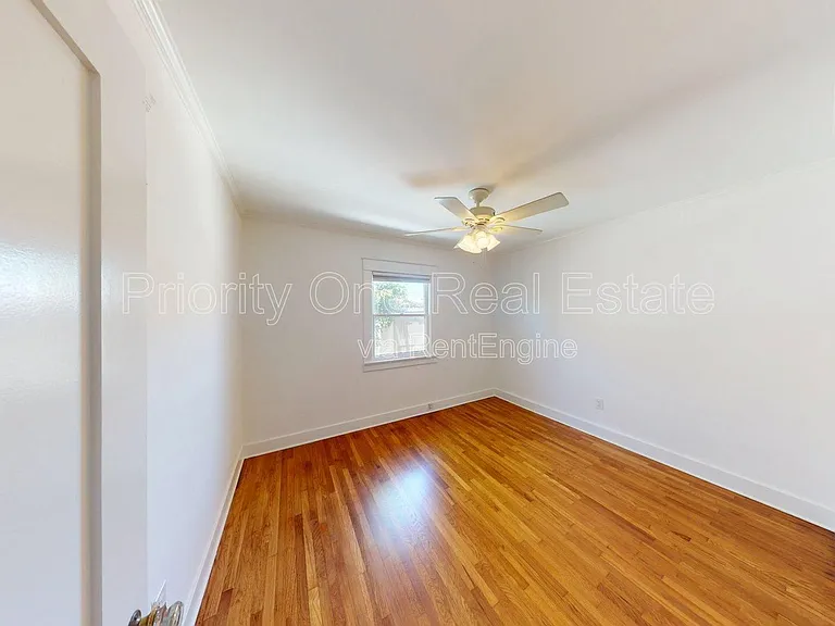 3339 33rd St — Photo 10