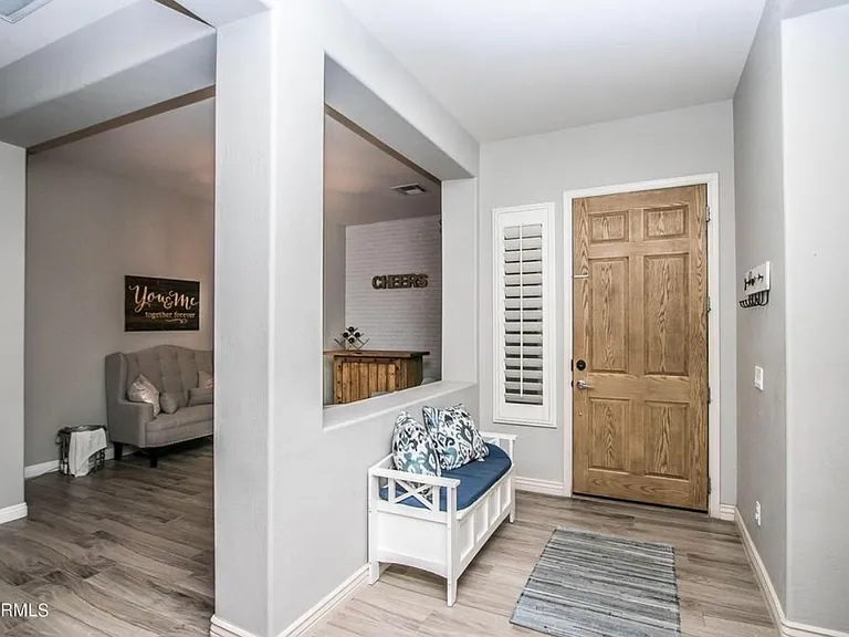 2560 E Wisteria Dr — Photo 19