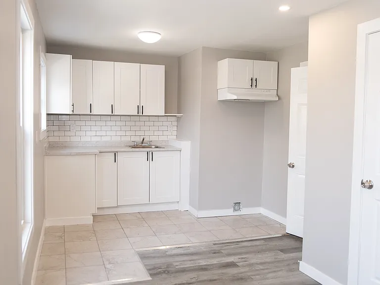 263 Tuscarora St #2 — Photo 5