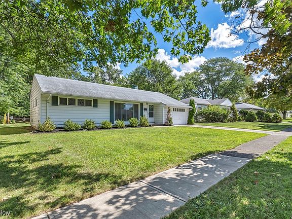 3rd image of 9736 Manorford Dr