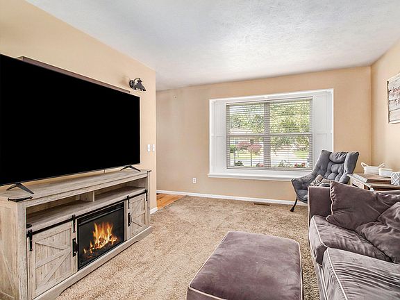 5th image of 4630 Pepper Bush Ln