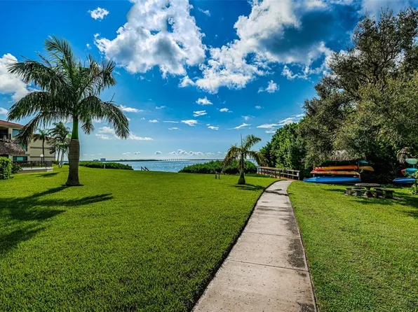 6382 Palma Del Mar Blvd S APT 123, Saint Petersburg, FL 33715