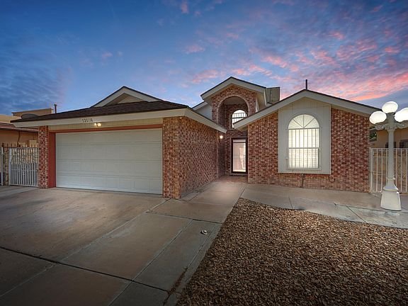 4th image of 12056 Autumn Gate Dr