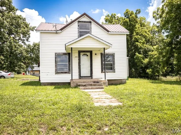 200 S Frisco St, Crocker, MO 65452