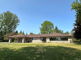 6908 County Road 426 Rd #M5, Escanaba, MI 49829