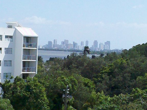 Views water, mia bch, dwntn skylines