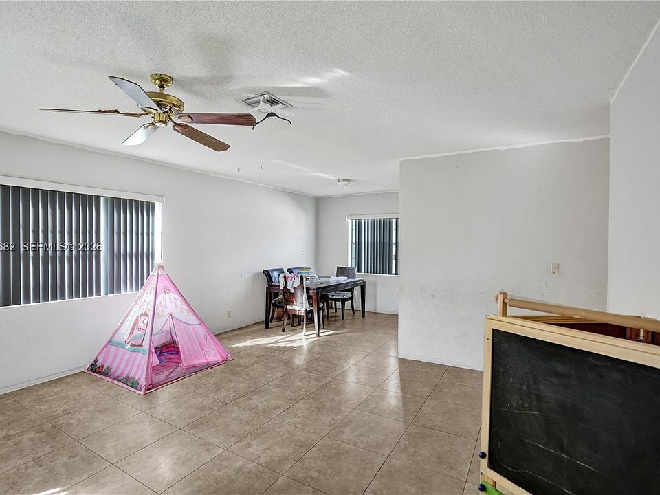 1st image of 5706-5708 Lincoln St #1-2